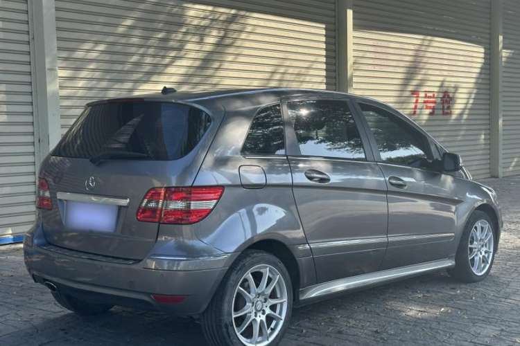 Used Mercedes-Benz B-Class 2009 B 200 Fashion Model Exterior 5