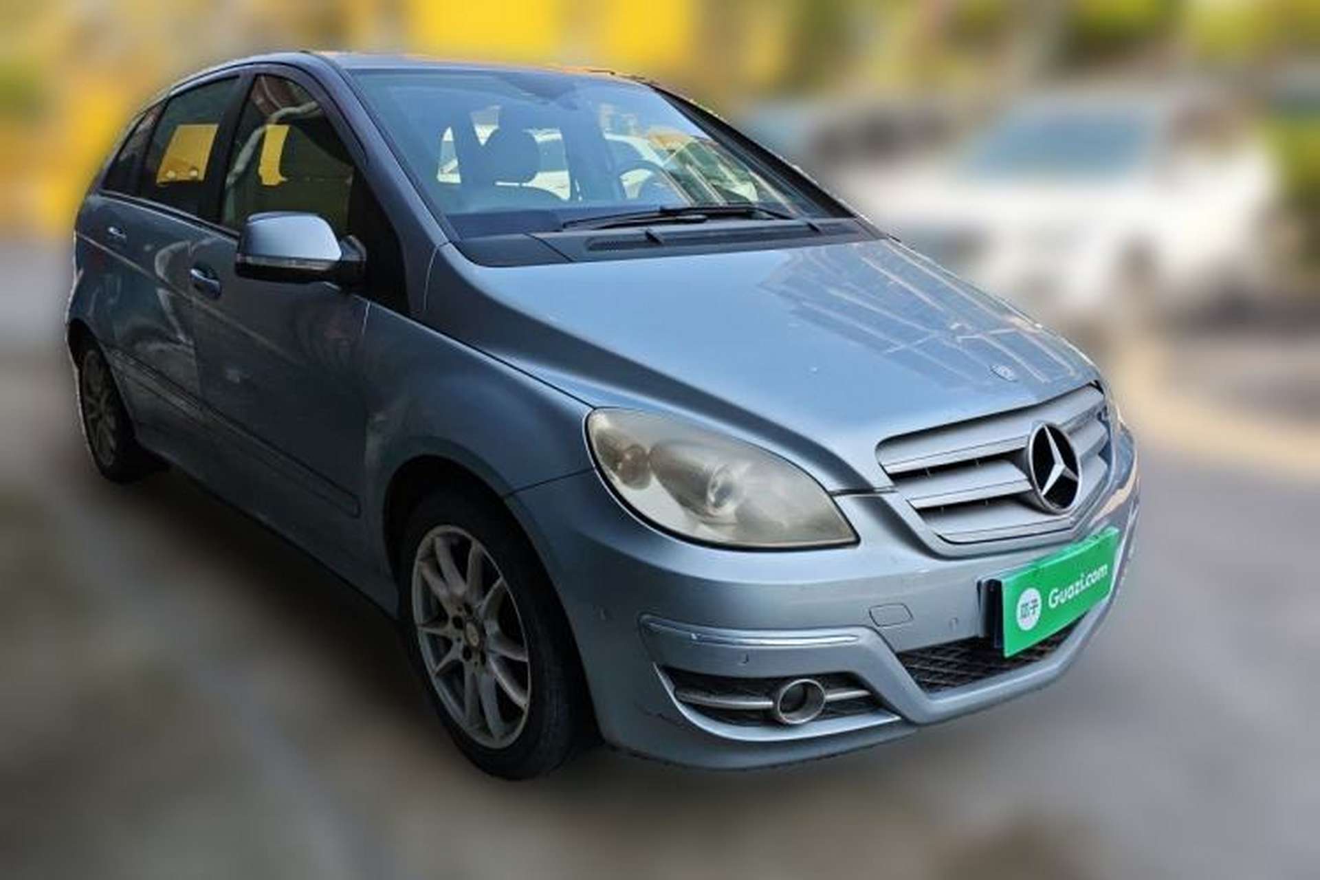 Used Mercedes-Benz B-Class 2009 B 200 Fashion Model Front Right 45 Deg