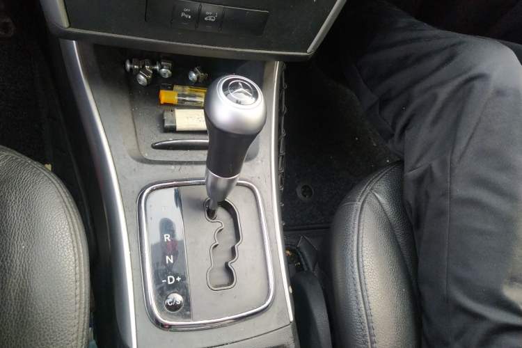 Used Mercedes-Benz B-Class 2009 B 200 Fashion Model Gear Lever