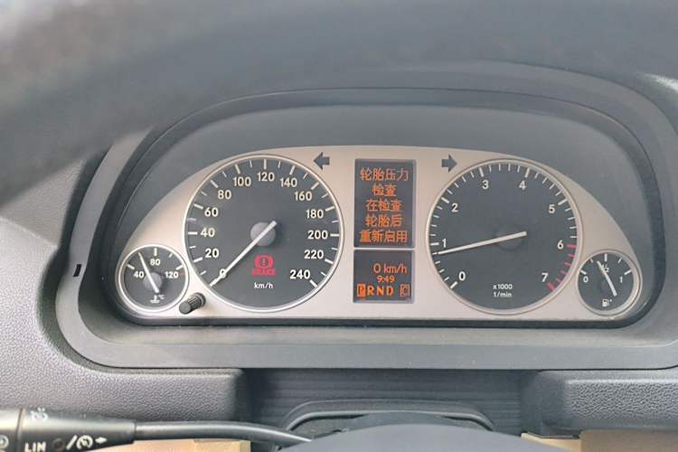 Used Mercedes-Benz B-Class 2009 B 200 Fashion Model Instrument Cluster