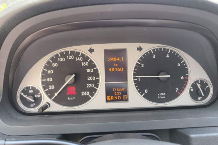 Used Mercedes-Benz B-Class 2009 B 200 Fashion Model Instrument Cluster