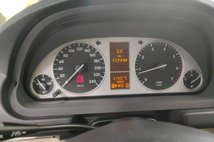 Used Mercedes-Benz B-Class 2009 B 200 Luxury Model Instrument Cluster