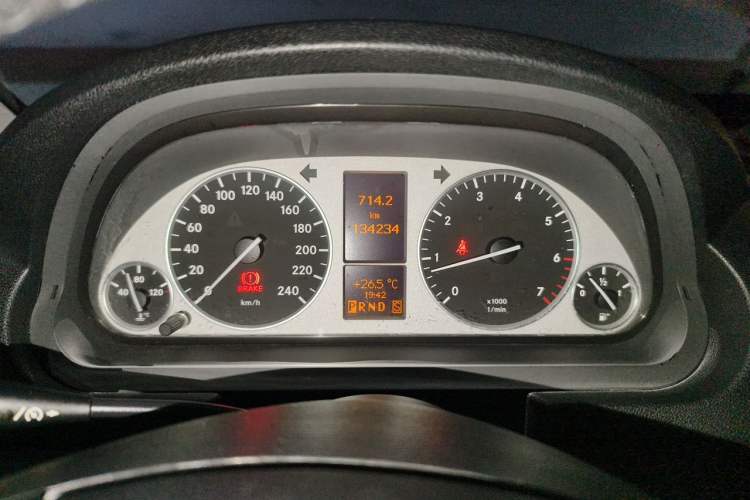Used Mercedes-Benz B-Class 2009 B 200 Fashion Model Instrument Cluster