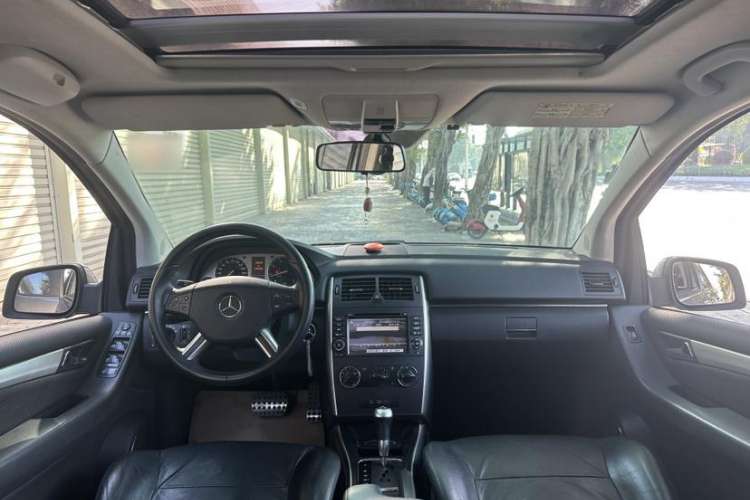 Used Mercedes-Benz B-Class 2009 B 200 Fashion Model Interior 1