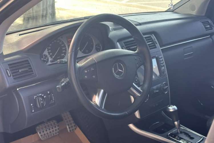 Used Mercedes-Benz B-Class 2009 B 200 Fashion Model Interior 2
