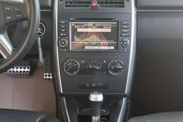 Used Mercedes-Benz B-Class 2009 B 200 Fashion Model Interior 3