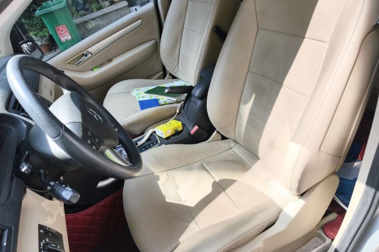 Used Mercedes-Benz B-Class 2009 B 200 Fashion Model Left Front Seat