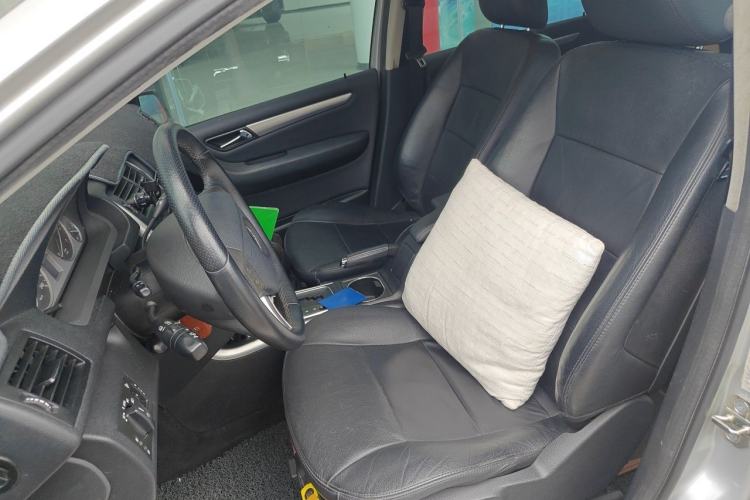 Used Mercedes-Benz B-Class 2009 B 200 Luxury Model Left Front Seat