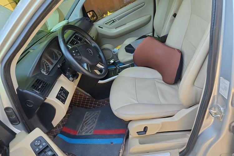 Used Mercedes-Benz B-Class 2009 B 200 Fashion Model Left Front Seat