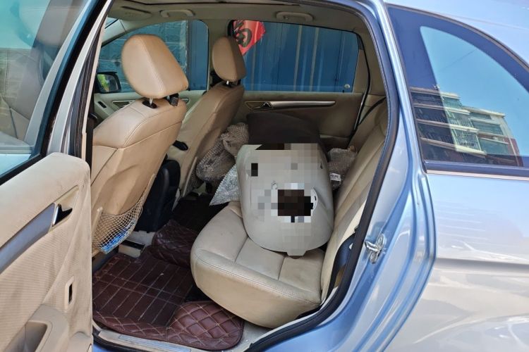 Used Mercedes-Benz B-Class 2009 B 200 Fashion Model Left Rear Seat
