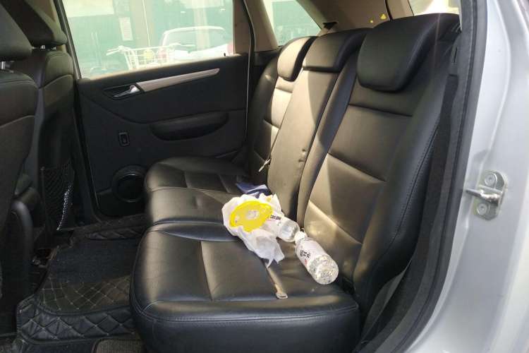 Used Mercedes-Benz B-Class 2009 B 200 Fashion Model Left Rear Seat