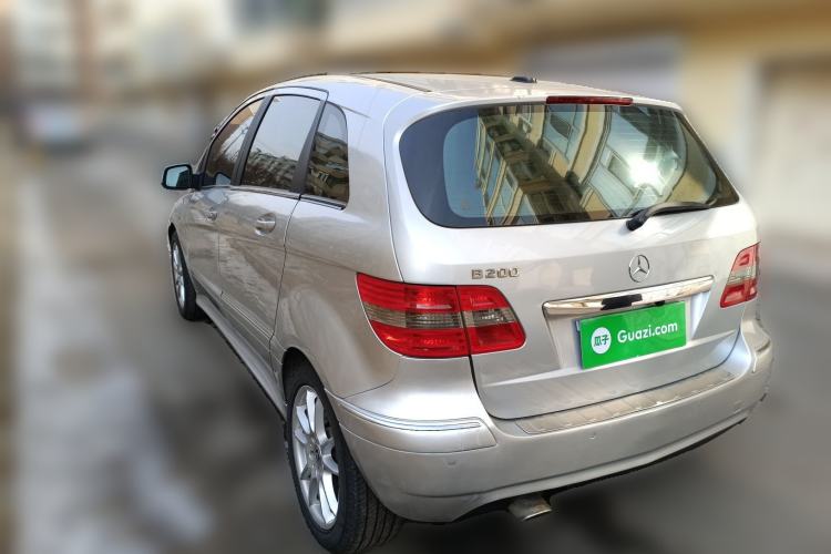Used Mercedes-Benz B-Class 2009 B 200 Fashion Model Rear Left 45 Deg