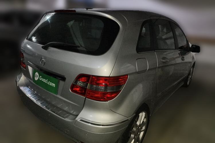 Used Mercedes-Benz B-Class 2009 B 200 Fashion Model Rear Right 45 Deg