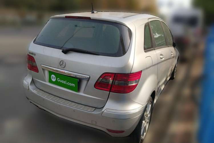 Used Mercedes-Benz B-Class 2009 B 200 Fashion Model Rear Right 45 Deg
