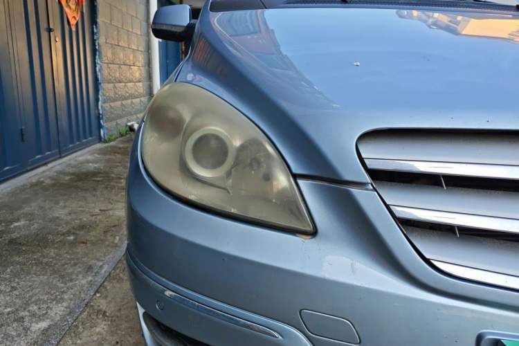Used Mercedes-Benz B-Class 2009 B 200 Fashion Model Right Front Headlight