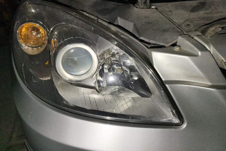Used Mercedes-Benz B-Class 2009 B 200 Fashion Model Right Front Headlight