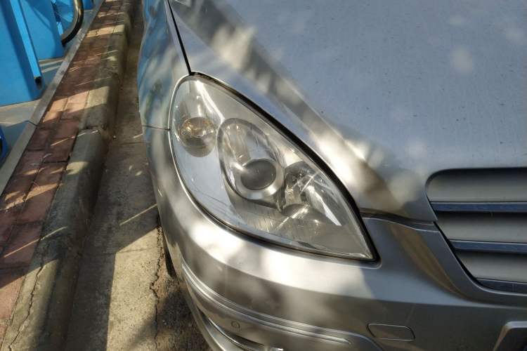 Used Mercedes-Benz B-Class 2009 B 200 Fashion Model Right Front Headlight