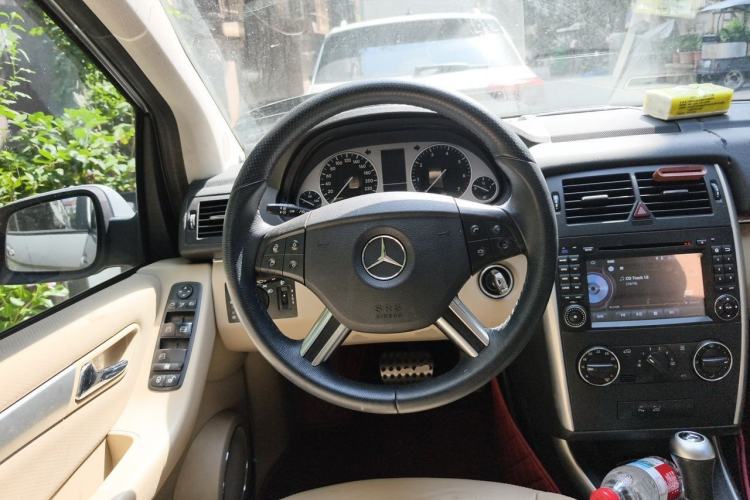 Used Mercedes-Benz B-Class 2009 B 200 Fashion Model Steering Wheel