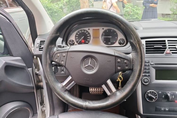 Used Mercedes-Benz B-Class 2009 B 200 Fashion Model Steering Wheel