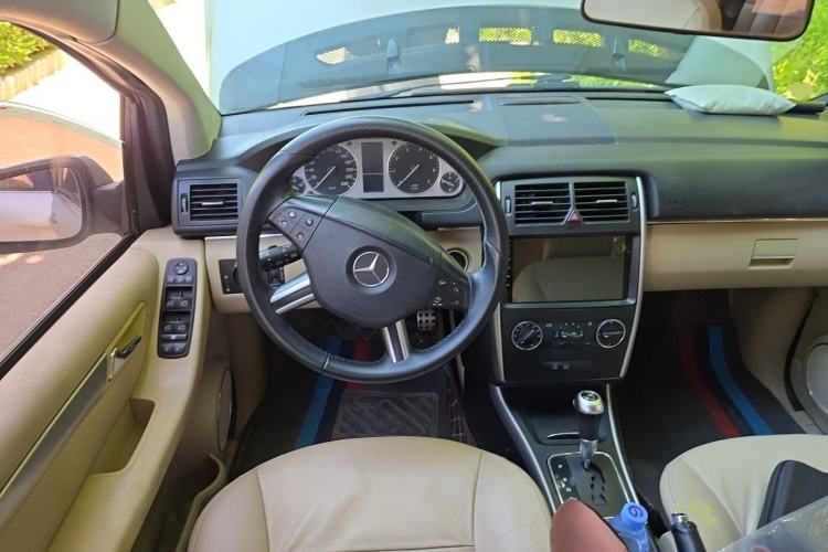 Used Mercedes-Benz B-Class 2009 B 200 Fashion Model Steering Wheel