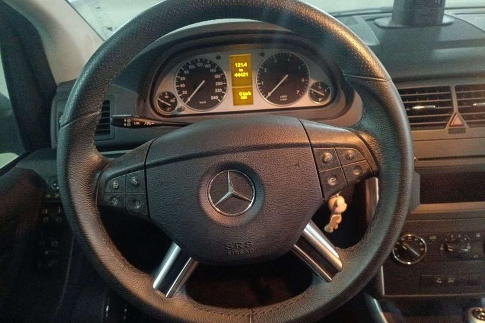 Used Mercedes-Benz B-Class 2009 B 200 Fashion Model Steering Wheel