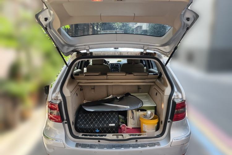 Used Mercedes-Benz B-Class 2009 B 200 Fashion Model Trunk