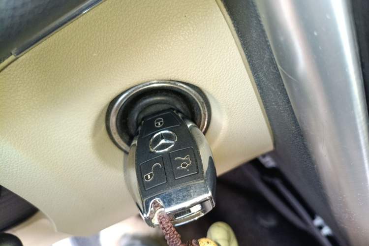Used Mercedes-Benz B-Class 2009 B 200 Fashion Model Vehicle Key
