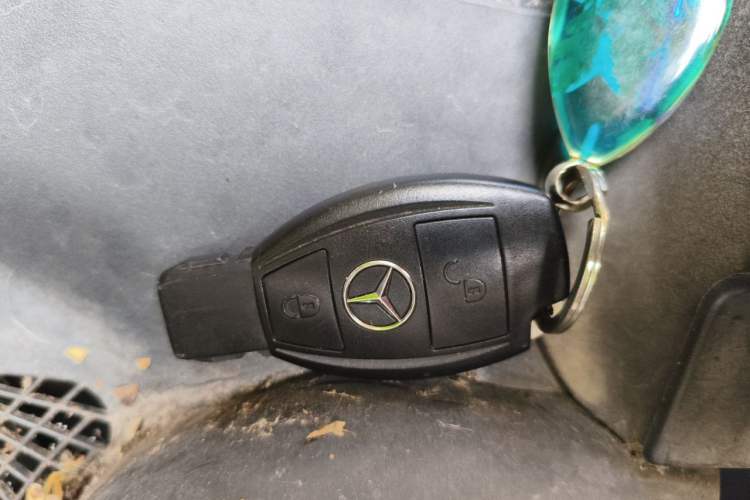 Used Mercedes-Benz B-Class 2009 B 200 Fashion Model Vehicle Key