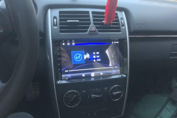 Used Mercedes-Benz B-Class 2009 B 200 Fashion Model Audio And AC Panel