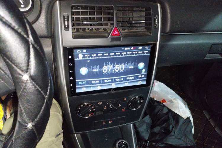 Used Mercedes-Benz B-Class 2009 B 200 Fashion Model Audio And AC Panel
