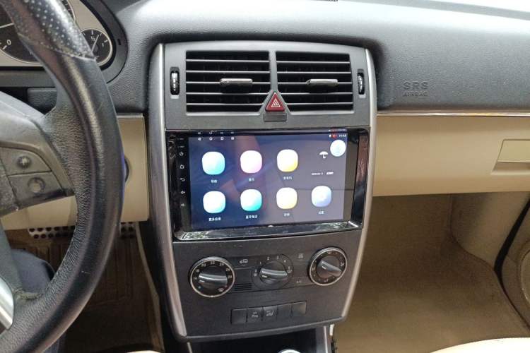 Used Mercedes-Benz B-Class 2009 B 200 Fashion Model Audio And AC Panel