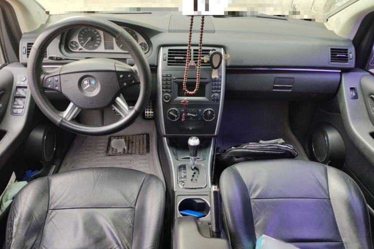 Used Mercedes-Benz B-Class 2009 B 200 Sport Edition Center Console