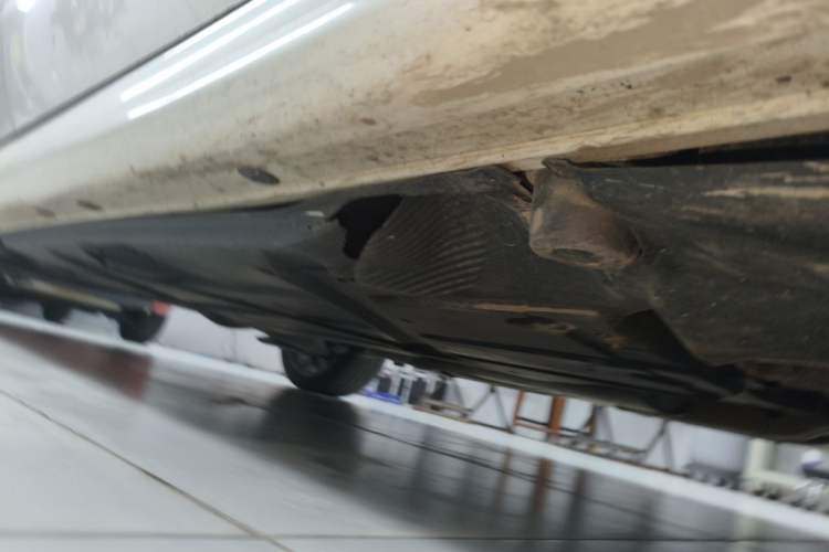 Used Mercedes-Benz B-Class 2009 B 200 Luxury Model Chassis Front Right
