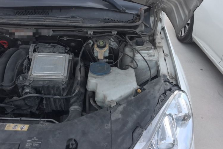 Used Mercedes-Benz B-Class 2009 B 200 Fashion Model Engine Bay Left