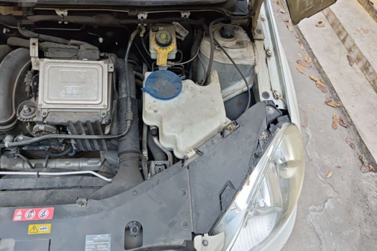 Used Mercedes-Benz B-Class 2009 B 200 Fashion Model Engine Bay Left
