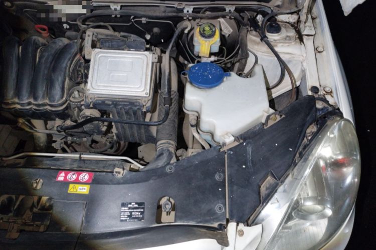 Used Mercedes-Benz B-Class 2009 B 200 Fashion Model Engine Bay Left