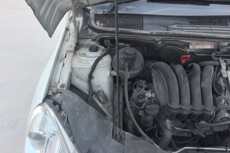 Used Mercedes-Benz B-Class 2009 B 200 Fashion Model Engine Bay Right
