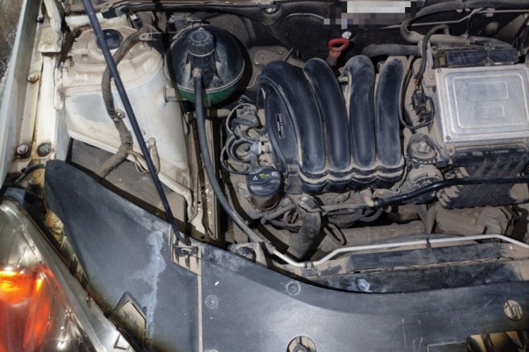 Used Mercedes-Benz B-Class 2009 B 200 Fashion Model Engine Bay Right