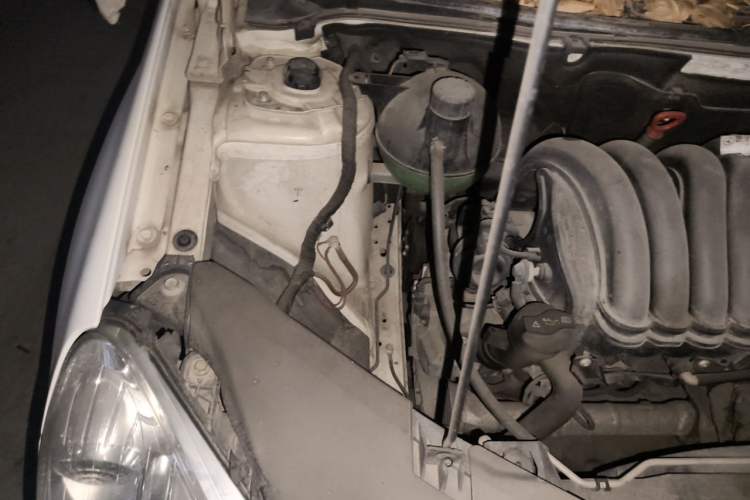 Used Mercedes-Benz B-Class 2009 B 200 Fashion Model Engine Bay Right