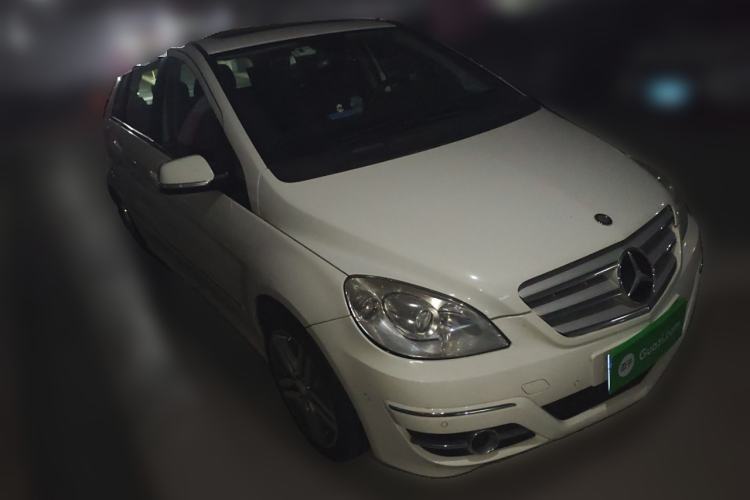 Used Mercedes-Benz B-Class 2009 B 200 Luxury Model Exterior 2