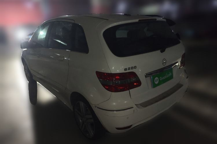 Used Mercedes-Benz B-Class 2009 B 200 Luxury Model Exterior 3