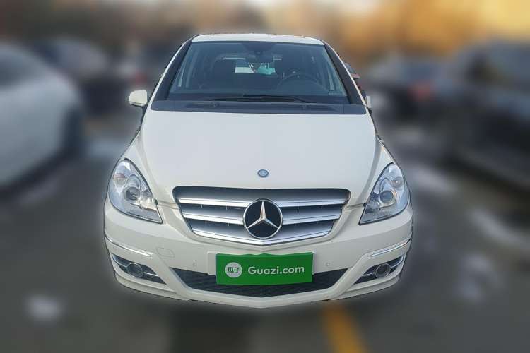 Used Mercedes-Benz B-Class 2009 B 200 Luxury Model Front