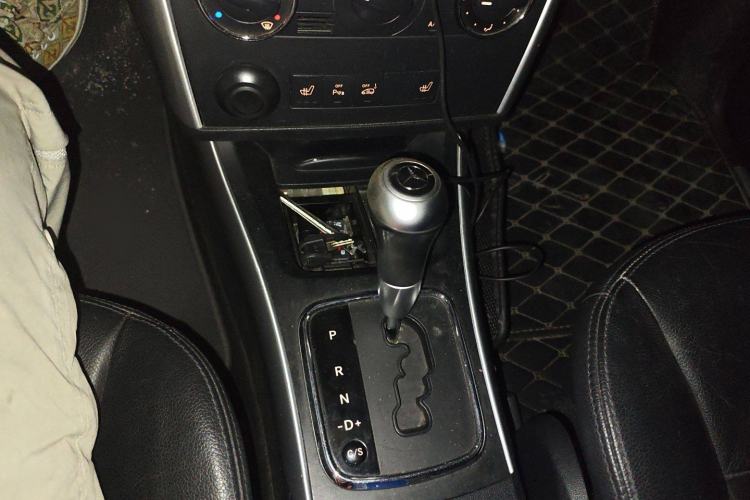 Used Mercedes-Benz B-Class 2009 B 200 Luxury Model Gear Lever