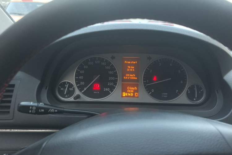 Used Mercedes-Benz B-Class 2009 B 200 Fashion Model Instrument Cluster