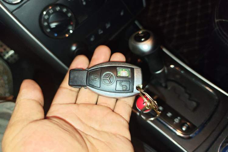 Used Mercedes-Benz B-Class 2009 B 200 Luxury Model Interior 1