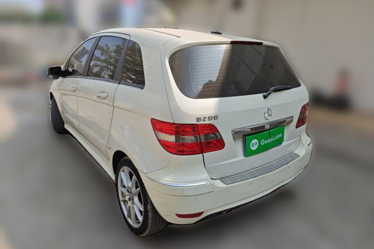 Used Mercedes-Benz B-Class 2009 B 200 Fashion Model Rear Left 45 Deg