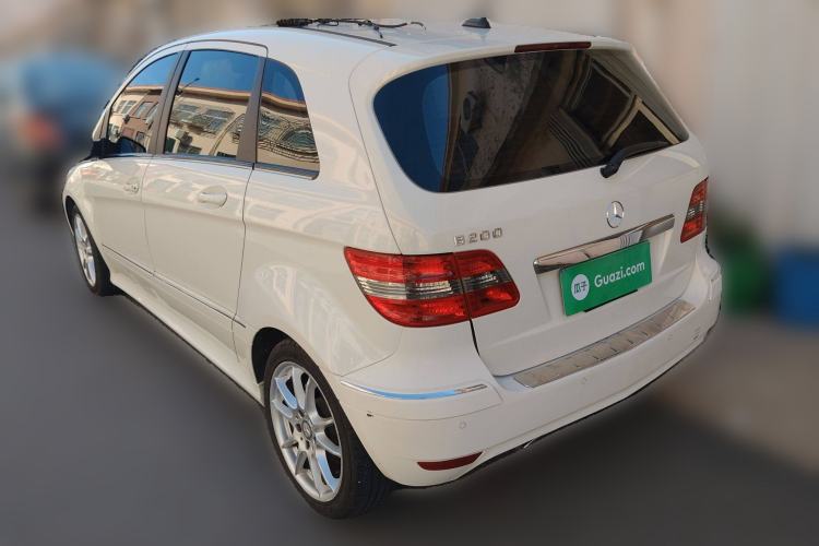 Used Mercedes-Benz B-Class 2009 B 200 Fashion Model Rear Left 45 Deg