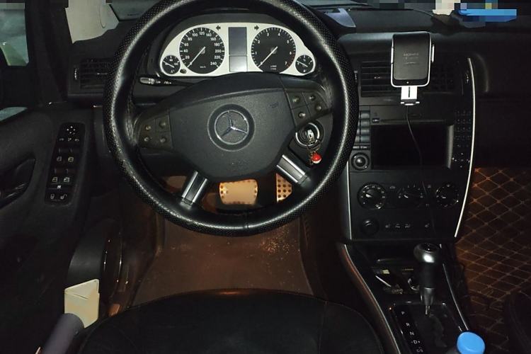 Used Mercedes-Benz B-Class 2009 B 200 Luxury Model Steering Wheel