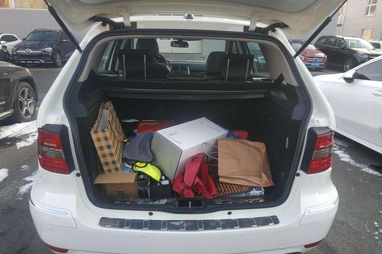Used Mercedes-Benz B-Class 2009 B 200 Luxury Model Trunk