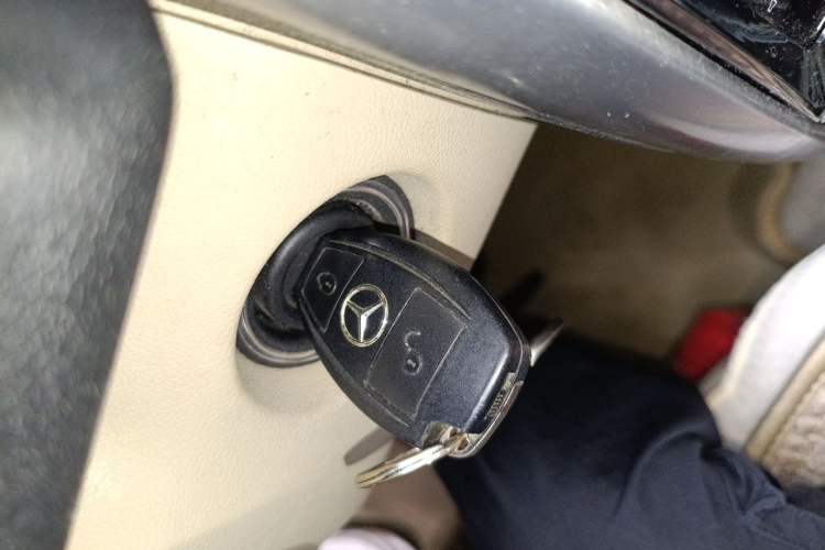 Used Mercedes-Benz B-Class 2009 B 200 Fashion Model Vehicle Key